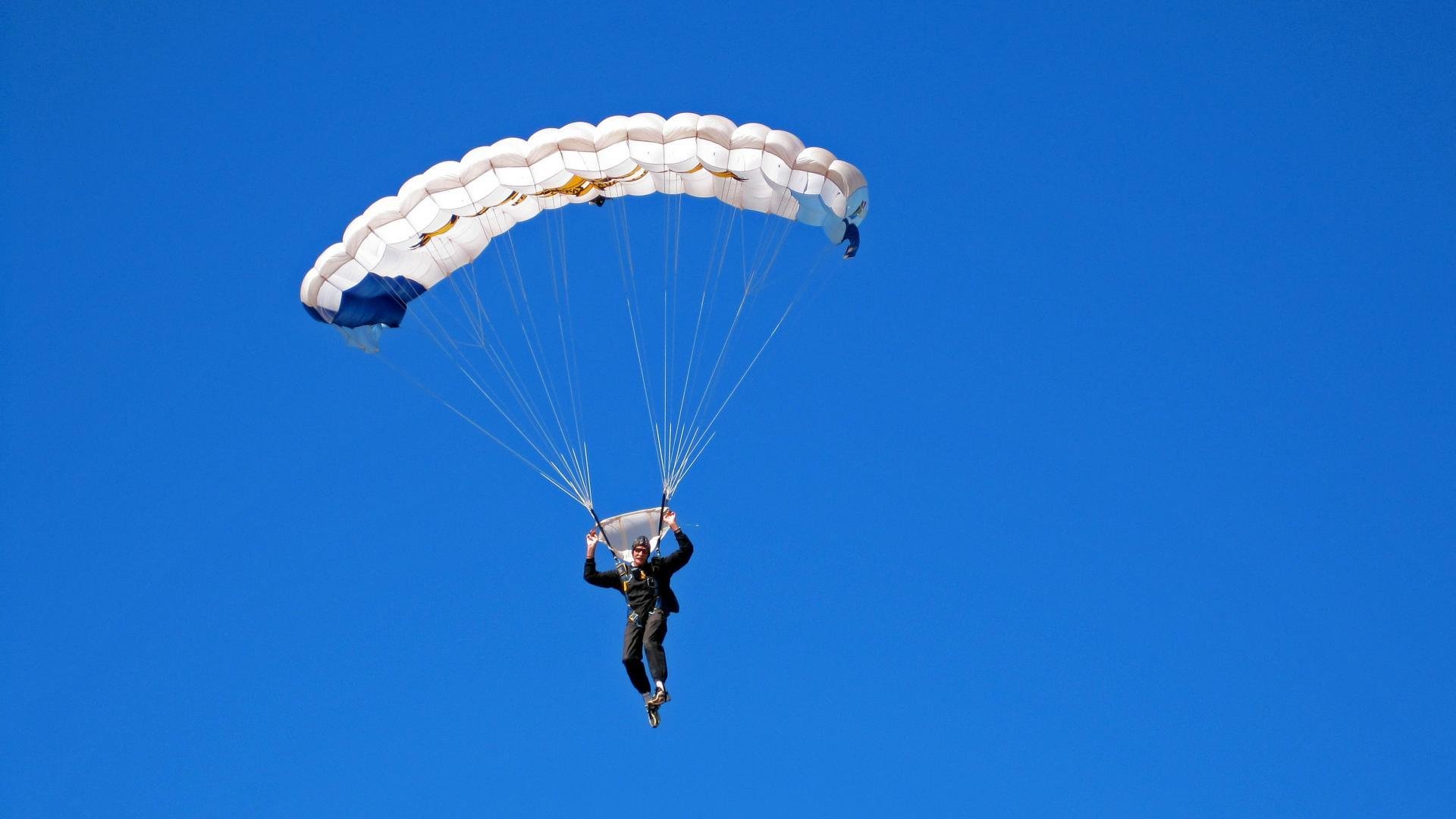 RNG选手伤病恢复良好，rng英雄联盟选手