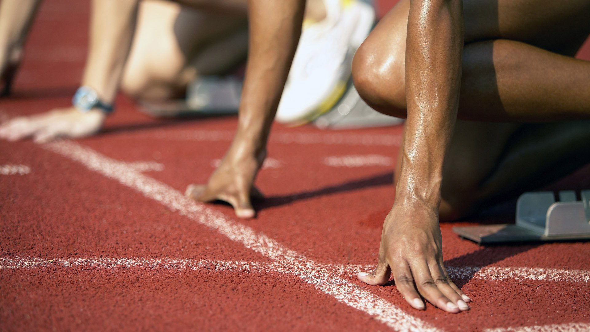 “科技与运动医学的结合，极限运动表现稳定性不断提升”，运动与科技绘画作品